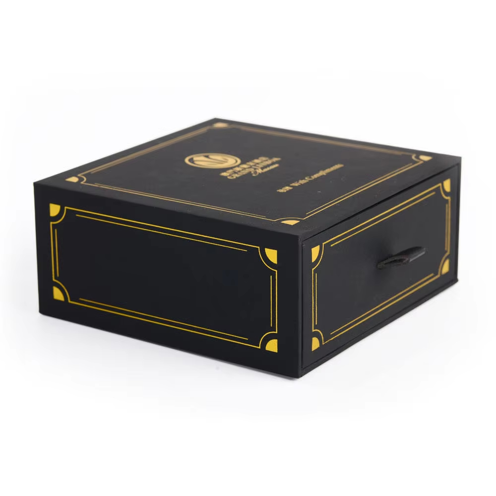 Китай Бесплатная разработка дизайна, индивидуальный логотип, упаковка для ящика, роскошная персонализированная подарочная коробка из черного картона - Гуанчжоуское ООО по печатанию “И Сэнь”