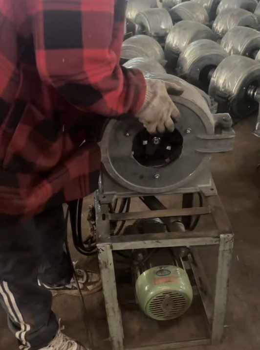 Совершенство в производстве, глобальный охват – рисомолочные машины Jingyan Zhongxin Machinery проходят строгие испытания и проверку качества, открыты для оптовой торговли по всему миру