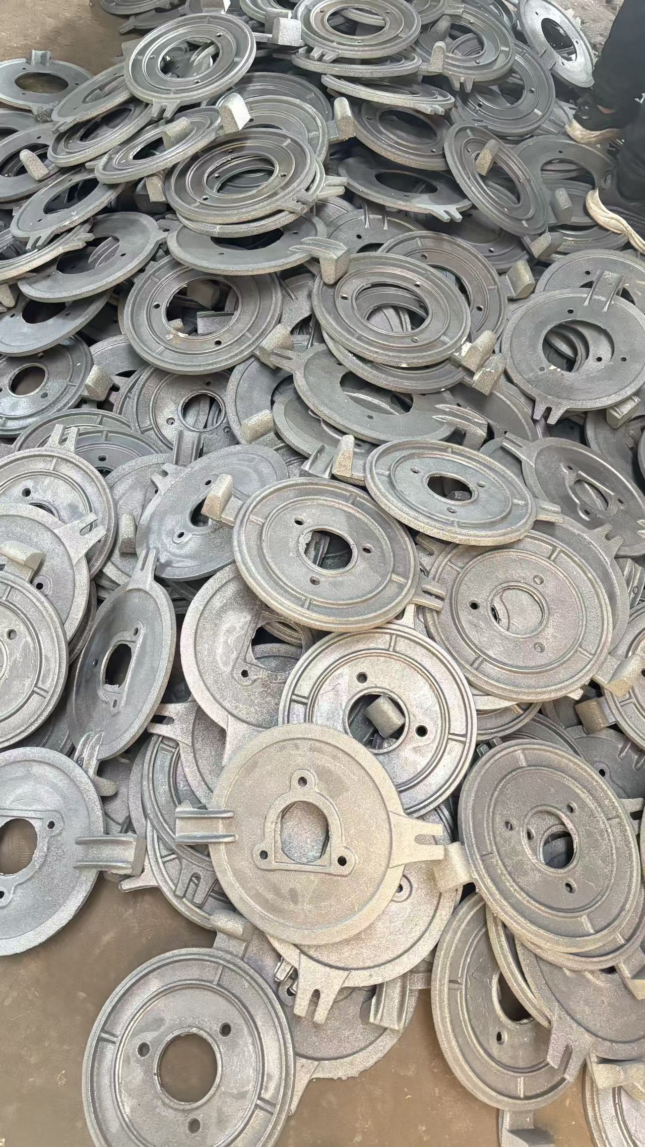 Точное литье компонентов рисомолочных машин и дробилок: создание прочной основы для производства сельскохозяйственной техники