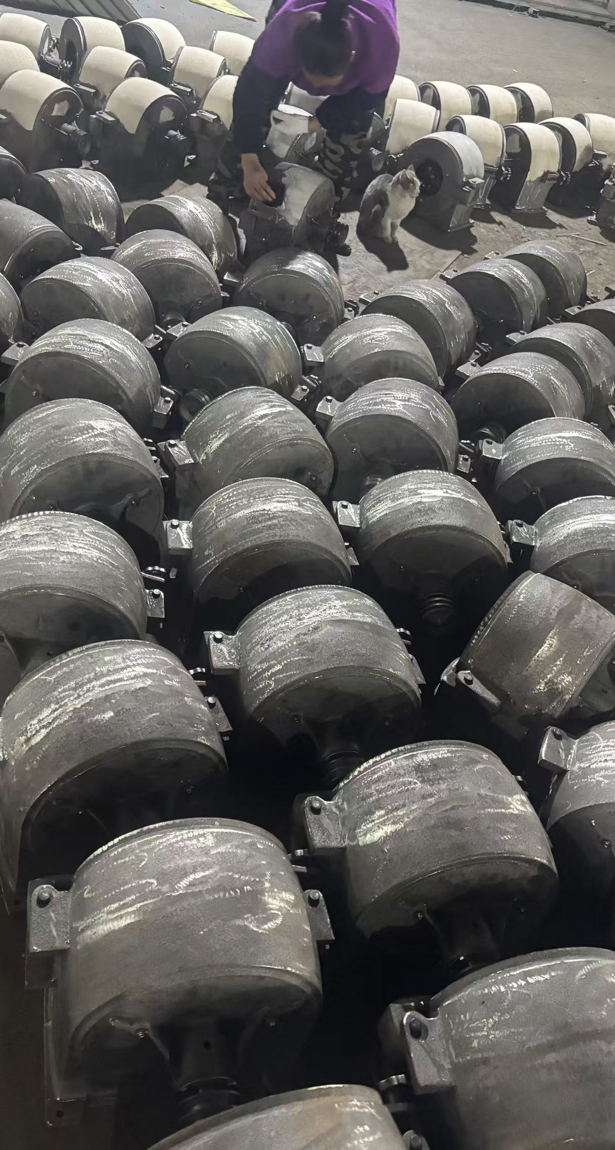 Тщательная обработка компонентов: высокое качество — основа производства сельскохозяйственной техники