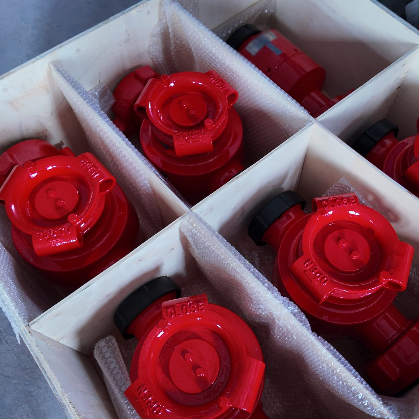 Известный поставщик ООО 《PETROKH》 начинает поставки манифольдов высокого давления в Россию, соответствующих стандарту API﻿