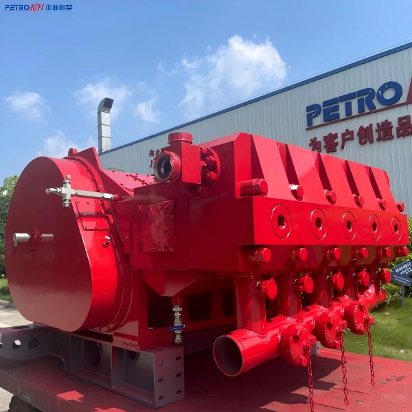 PETROKH-KQZ2800: пятиплунжерный насос — мощное оборудование для эффективного ведения нефтепромысловых работ
