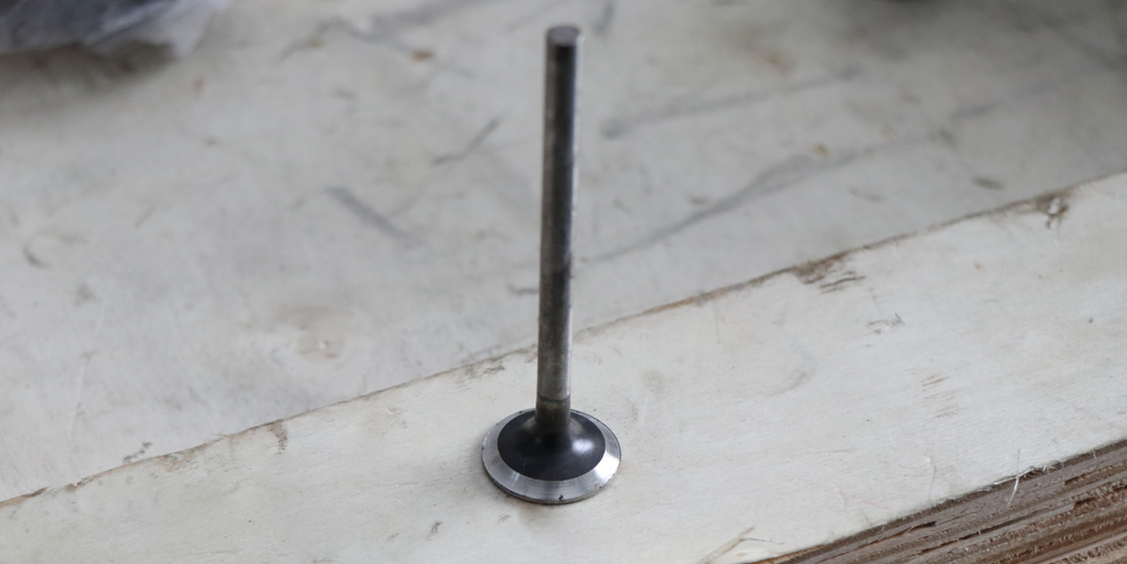 Роль впускных и выпускных клапанов в работе двигателя