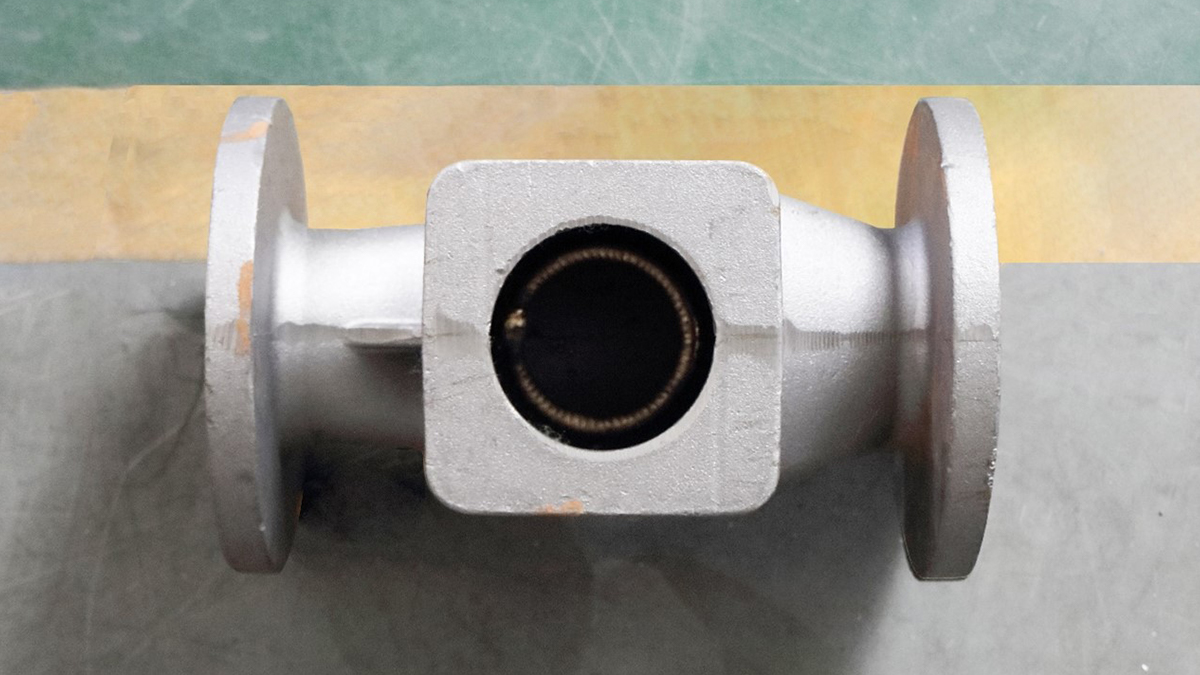 Упрочненная внутренняя поверхность клапана после PTA наплавки с восстановленной функциональной инженерной поверхностью.