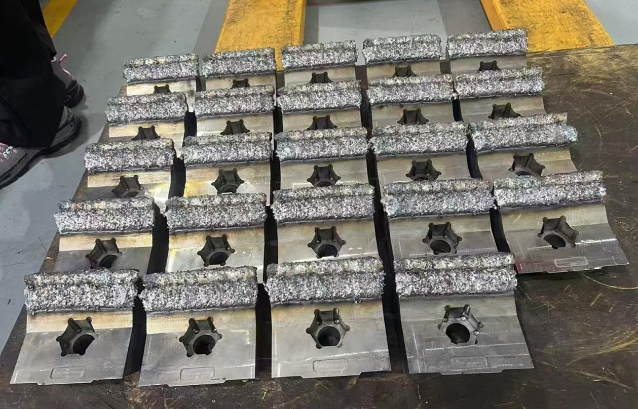 Комплексный анализ технологии наплавки крупнозернистого карбида вольфрама