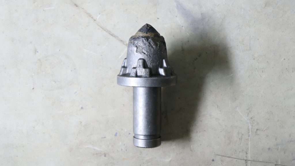 Износ горного резца при работе в абразивных условиях