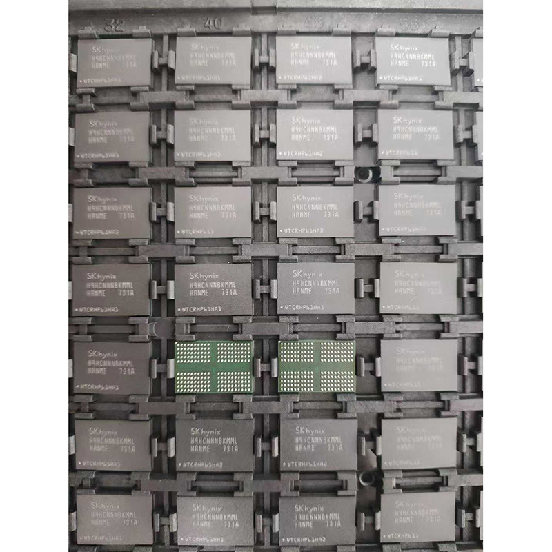 частица памяти SK Hynix（H9HCNNNBKMMLHR-NME）