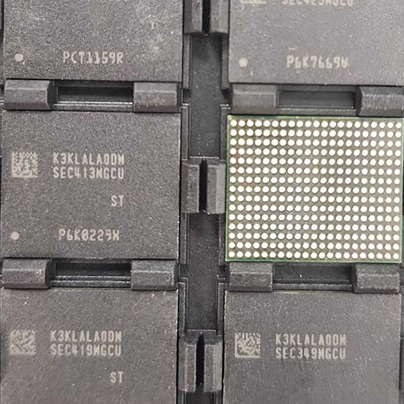 частица памяти SAMSUNG(K3KLALA0DM-MGCU）