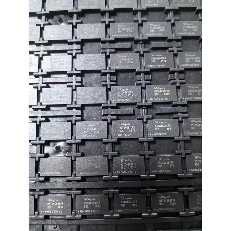 частица памяти SK-Hynix-H5TQ4G63CFR-RDC