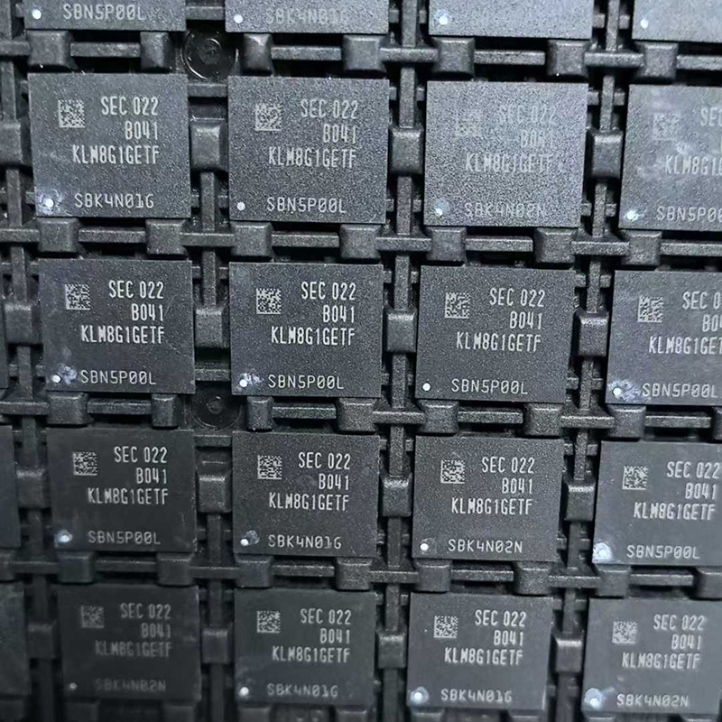 частица памяти SAMSUNG-KLM8G1GETF-B041