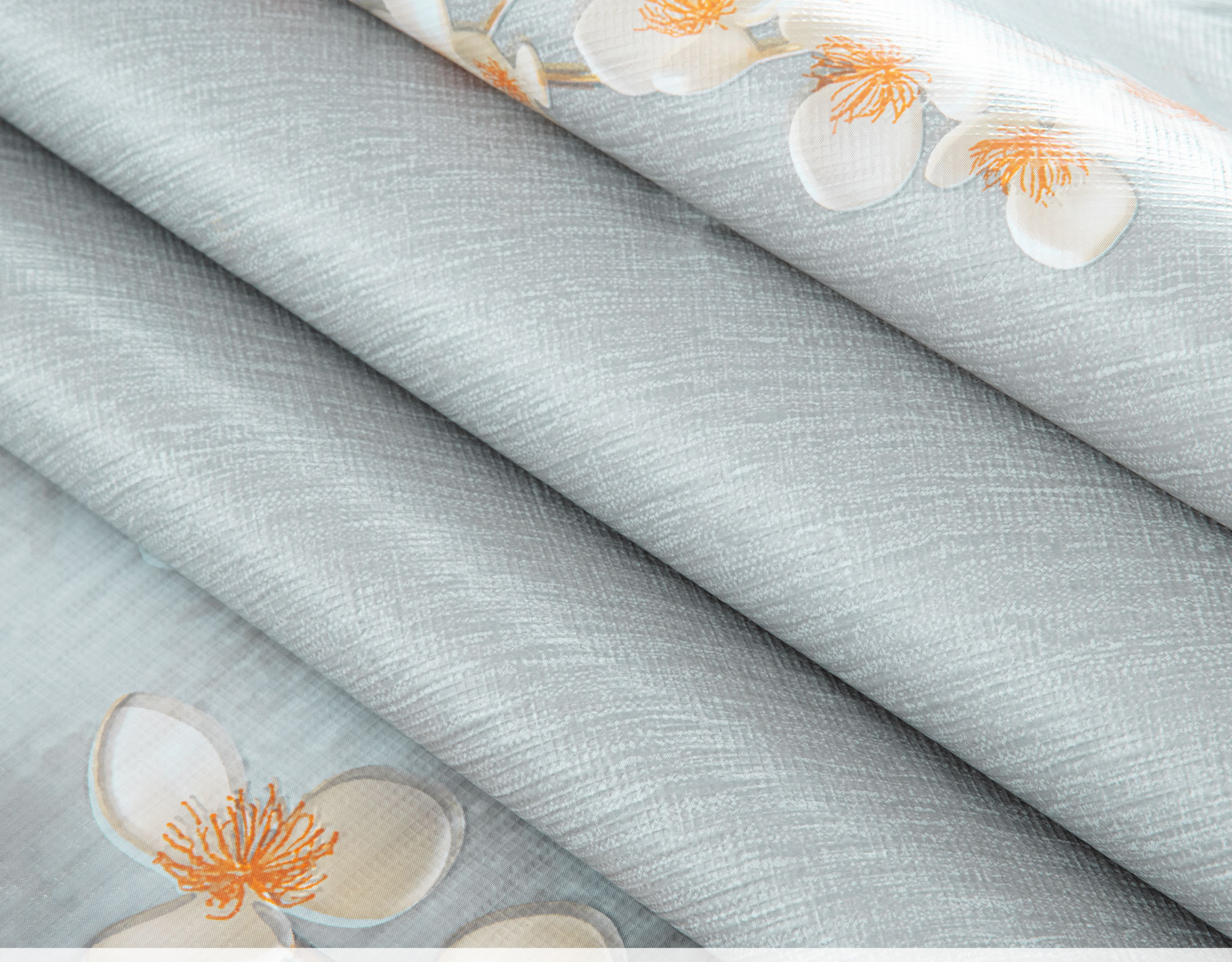 Скатерть PVC прямоугольная серо-синие цветы сливы