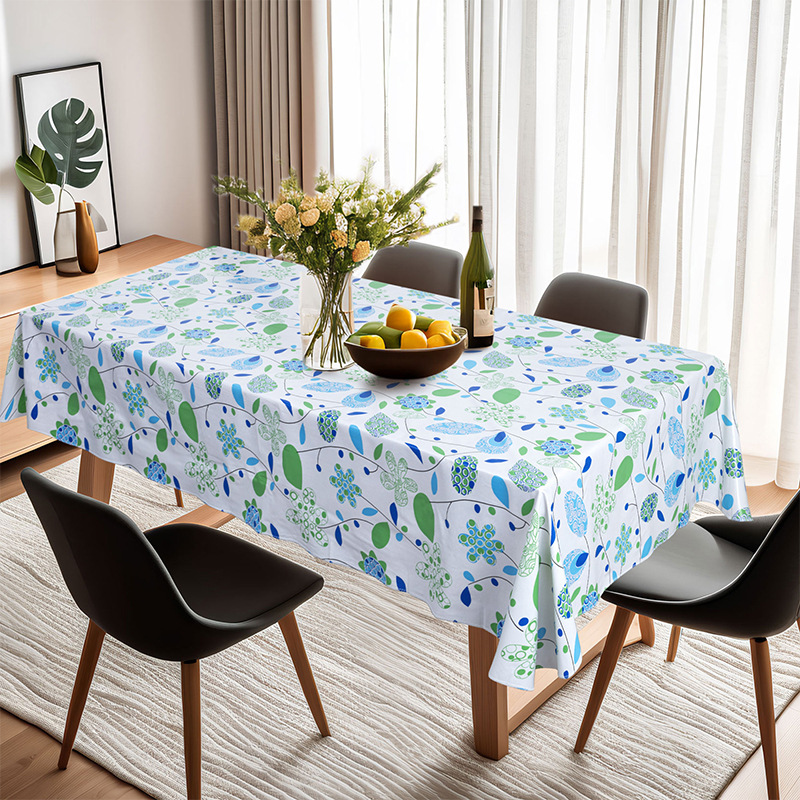 Прямоугольная скатерть PVC с синими цветами