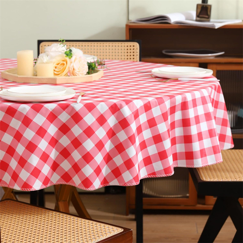 Красное в клетку круглое ПВХ-покрывало