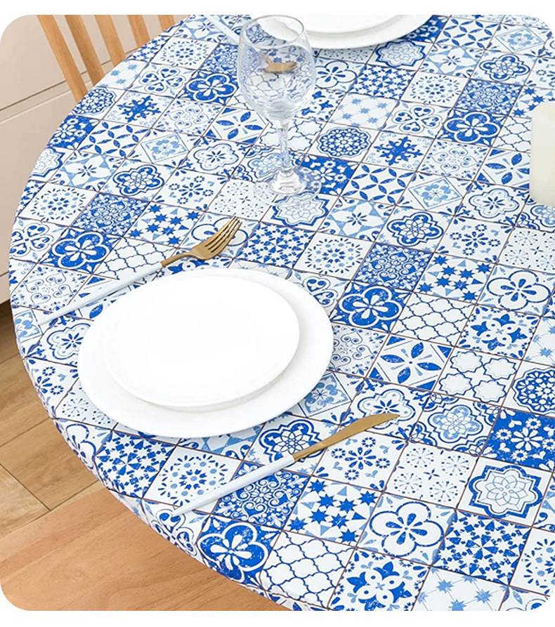 Круглая скатерть PVC с узором под плитку