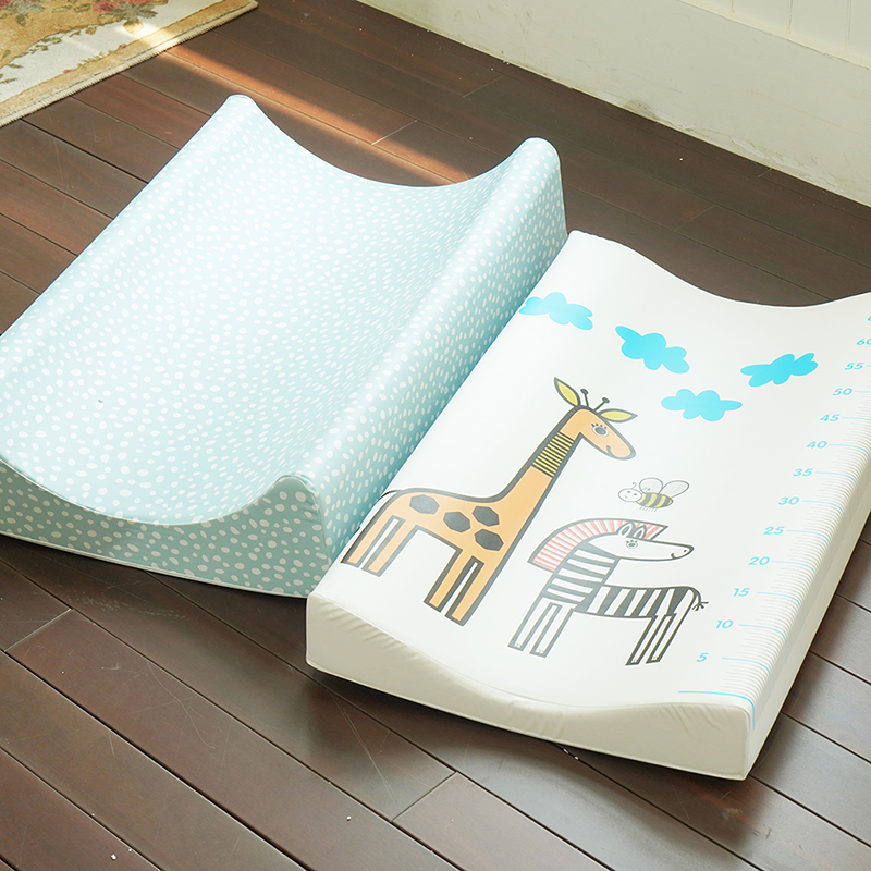 [Обновление продукта] Детские пеленки Huihe Fun с принтом: пеленки для кормления, которые «растут», обеспечивая бережный уход за вашим малышом по мере его роста.