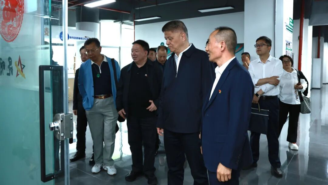 Китайская ассоциация содействия трудоустройству (1)