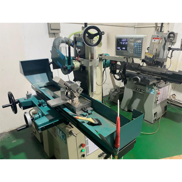 Большая водяная мельница, Средняя водяная мельница и поверхностная ручная мельница