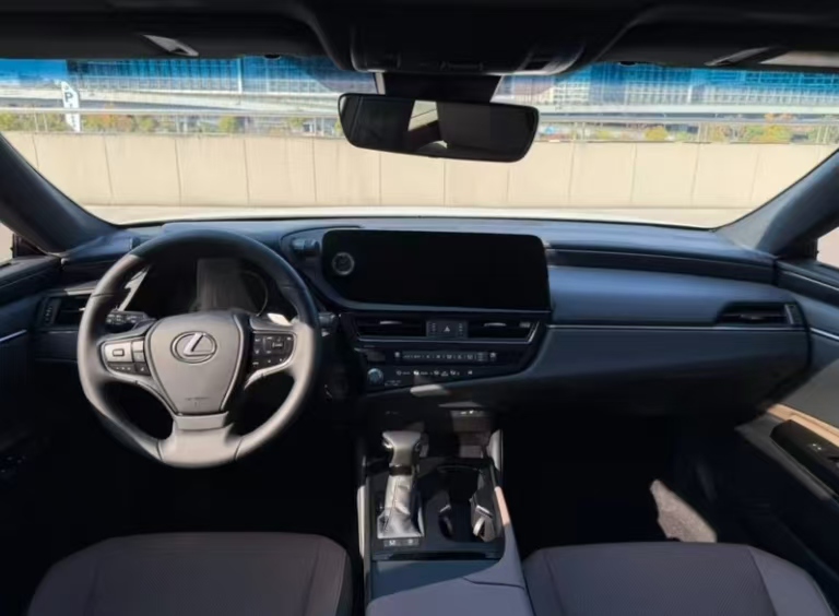 Lexus ES 2024 200 Premium Edition - Huishida Trading