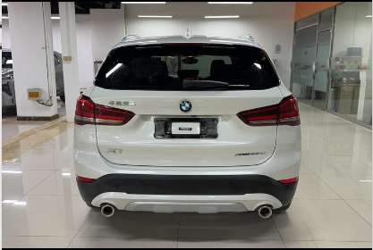 BMW X1 2021 xDrive25Li Премиум издание - Huishida Trading