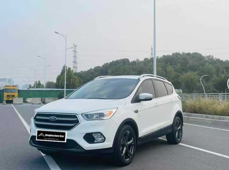 Ford Escape 2019 EcoBoost 245 4WD Premium Wing National VI