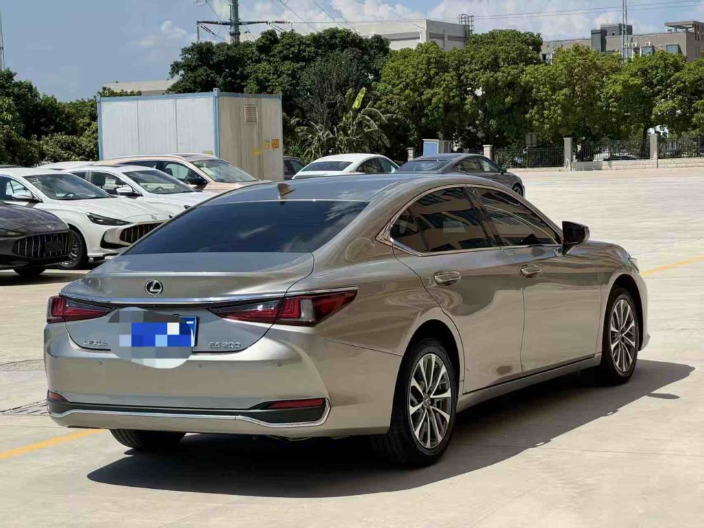 Lexus ES 2023 200 Excellence Edition - Huishida Trading