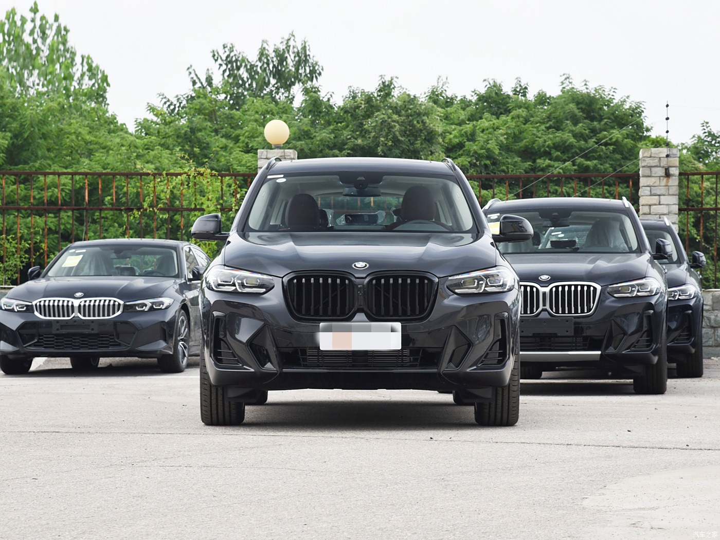 #BMW Starts Price Increases BMW X3 2023 Modified xDrive30i Lead M Obsidian Package