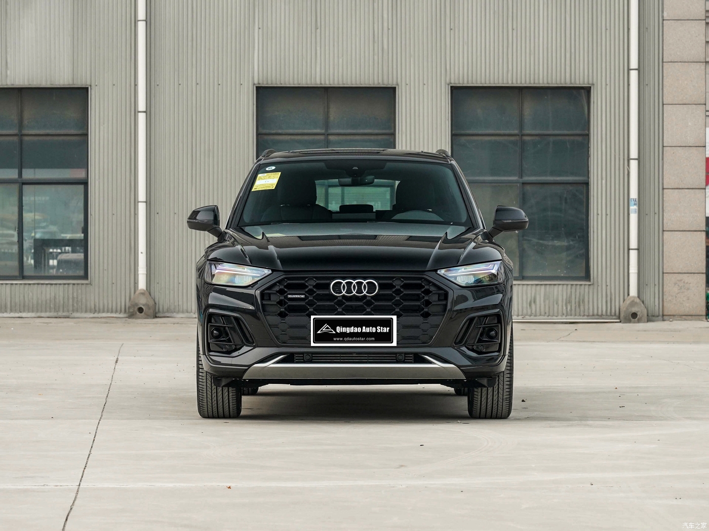 Audi Q5L 2023 40T роскошная и динамичная модель