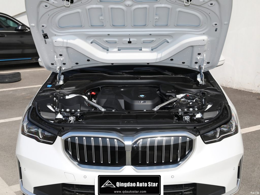 BMW 5 Series 2024 530Li Leading M Sport Package - Huishida Trading