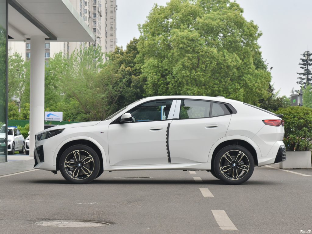 BMW X2 2024 xDrive25i M Sport Obsidian Package - Huishida Trading