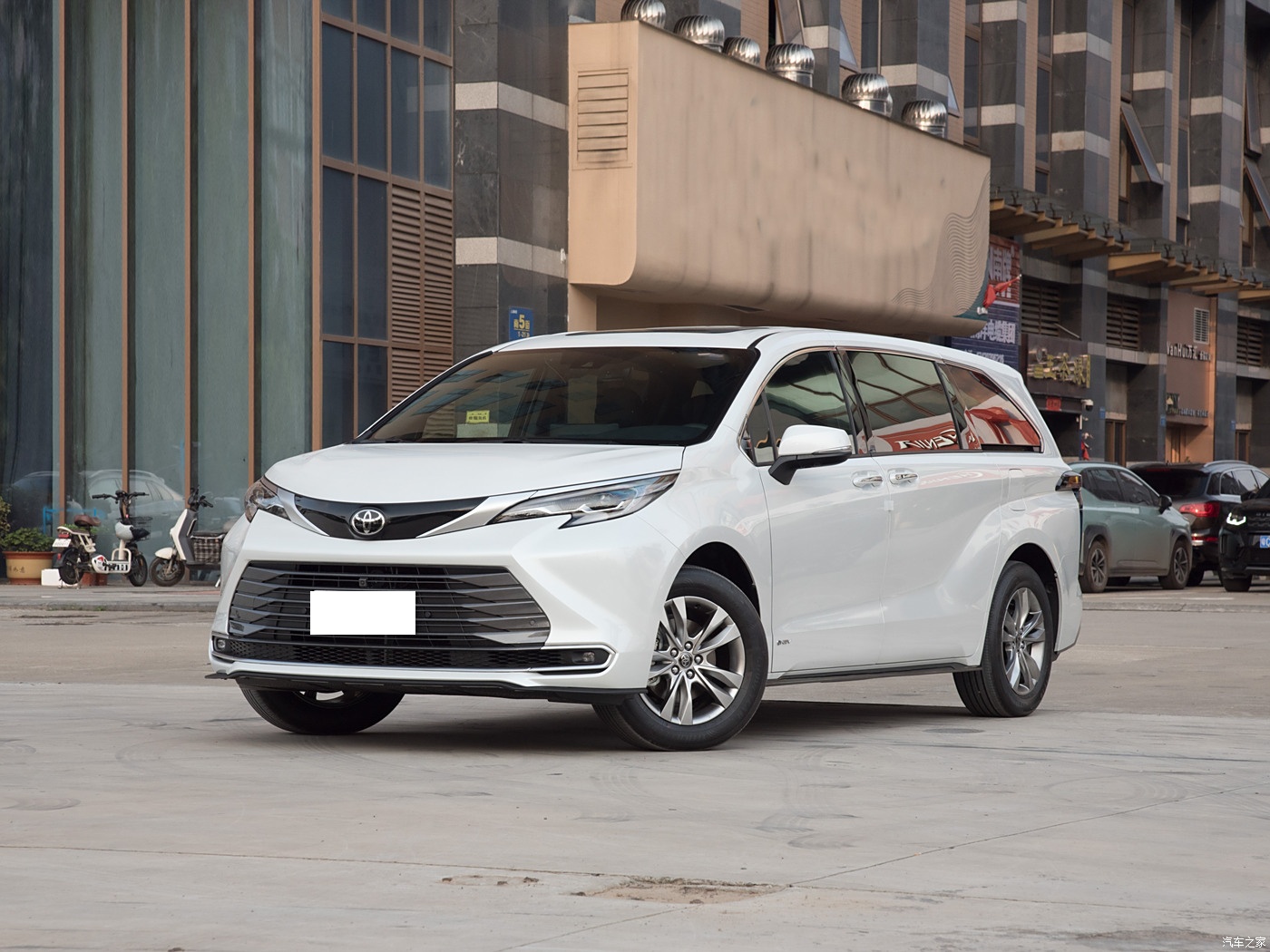 Toyota Sienna 2024 2.5L Hybrid 4WD