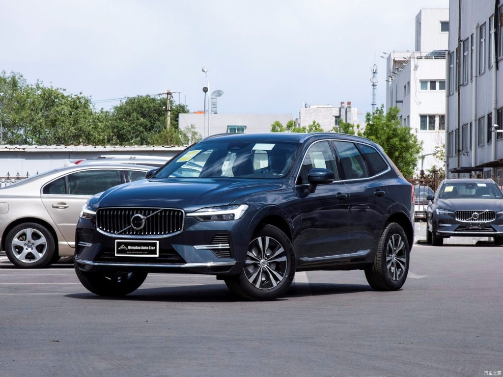 Volvo XC60 2024 B5 4WD Fjord Edition - Huishida Trading