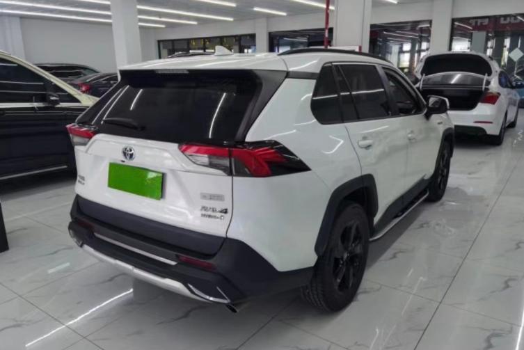 Toyota RAV4 2020 dual-engine 2.5L E-CVT 4WD elite PLUS edition - Huishida Trading