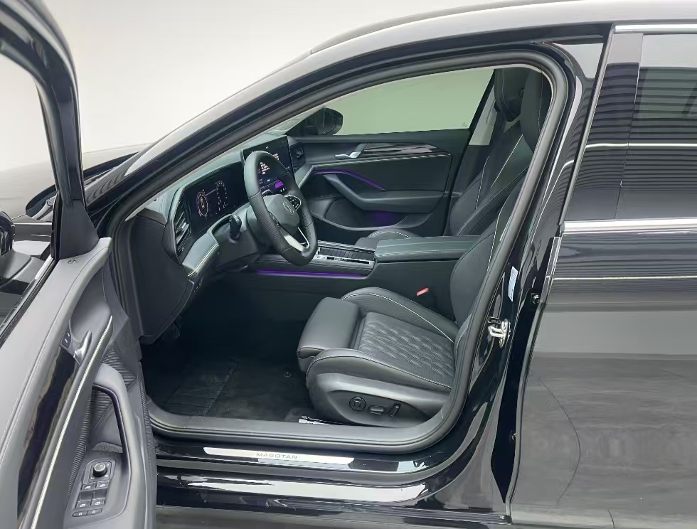 Volkswagen Magotan 2024 380TSI Prestige Edition с пакетом Grand Style - Huishida Trading