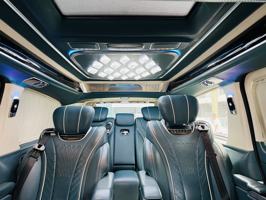 Mercedes-Benz V-Class (тюнер) 2021 V 260 L Длинная колесная база Премиум - Huishida Trading