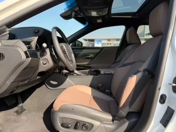 Lexus ES 2024 200 Premium Edition - Huishida Trading