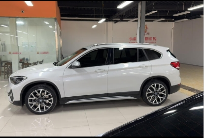 BMW X1 2021 xDrive25Li Премиум издание - Huishida Trading