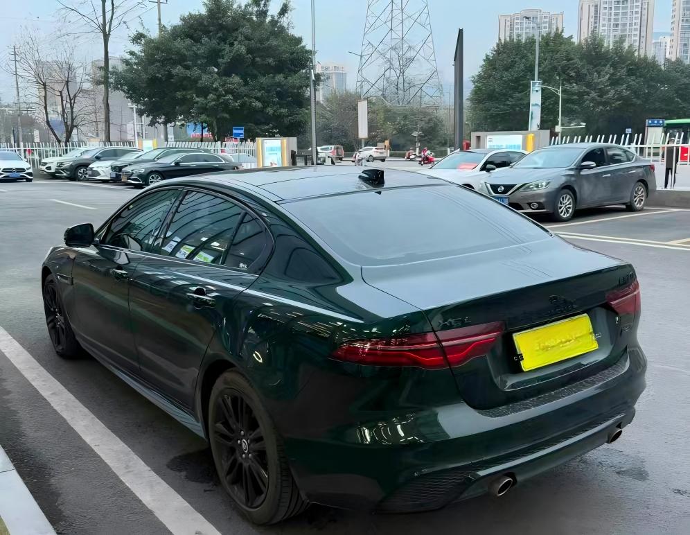 Jaguar XEL 2025 Модель 2.0T 250PS R-DYNAMIC 90th Anniversary Edition - Huishida Trading