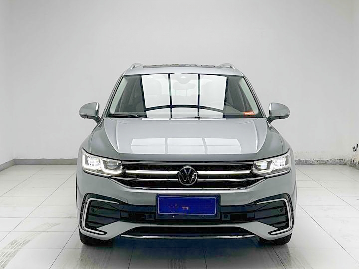 VW Tiguan 2022версия 380TSI автомат 4wd R-Line флагманский 7-местный - Huishida Trading