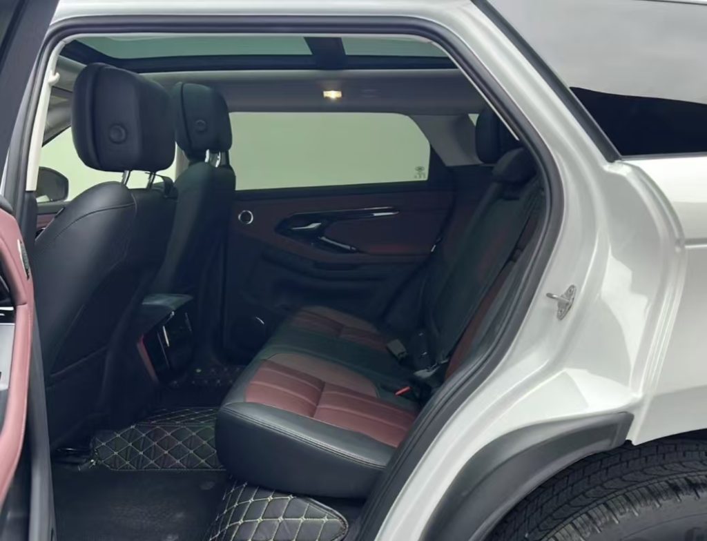 Range Rover Evoque 2024 Range Rover Evoque L 2.0T SE Light Master Edition - Huishida Trading