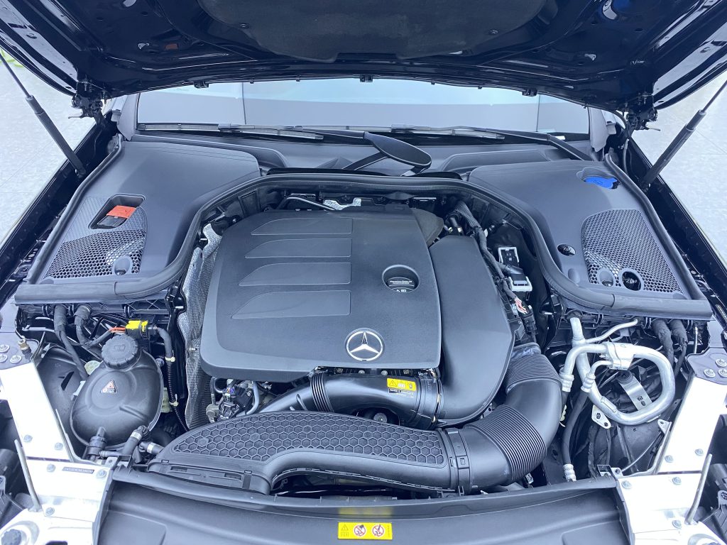 Mercedes-Benz E300L 2021 MODEL MODIFIED E300L SPORT STYLE - Huishida Trading