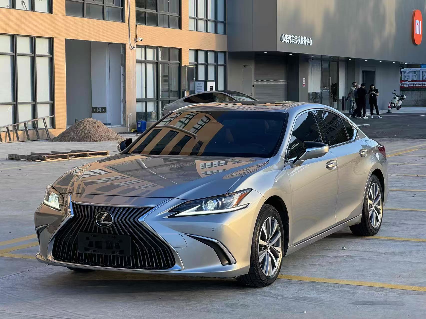 Lexus ES 2020 Модель 200 Excellence Edition