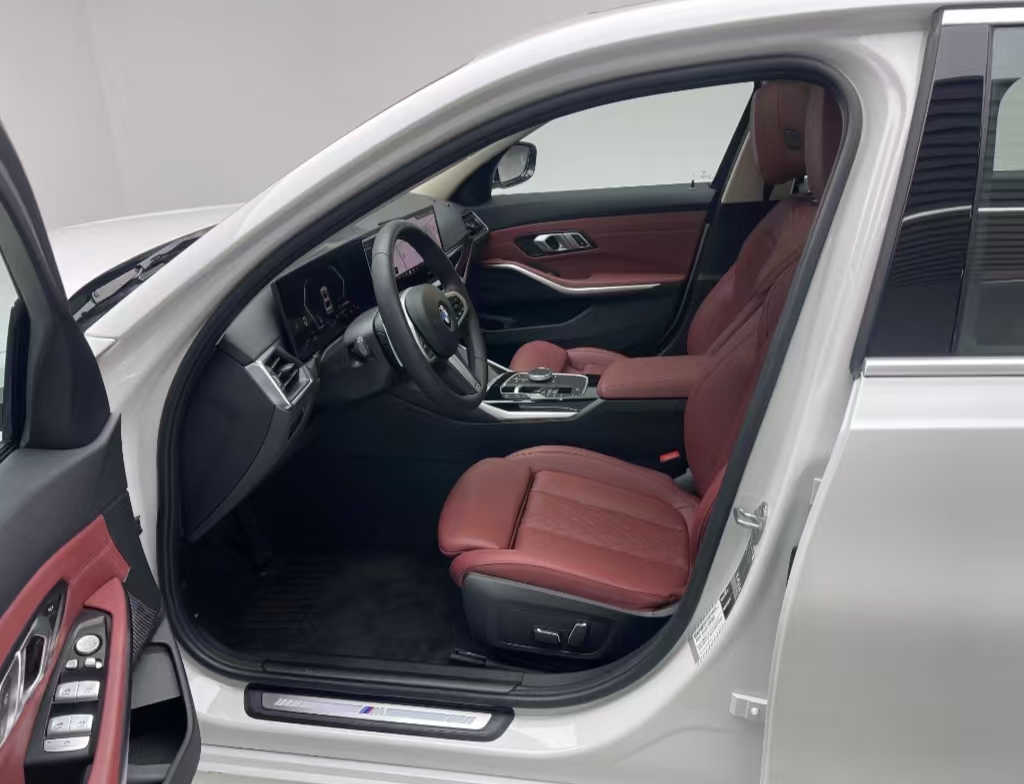 BMW 3 Series 2023 320Li M Sport Package - Huishida Trading