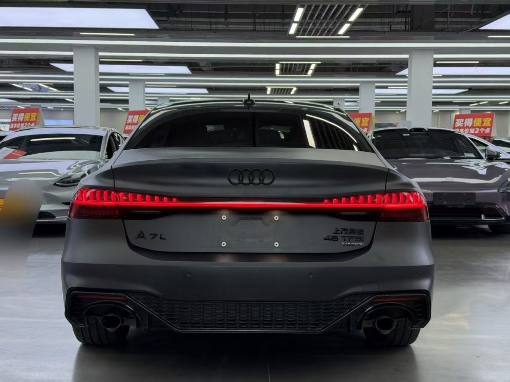 Audi A7L 2022 45 TFSI quattro S-line Wind Knight - Huishida Trading