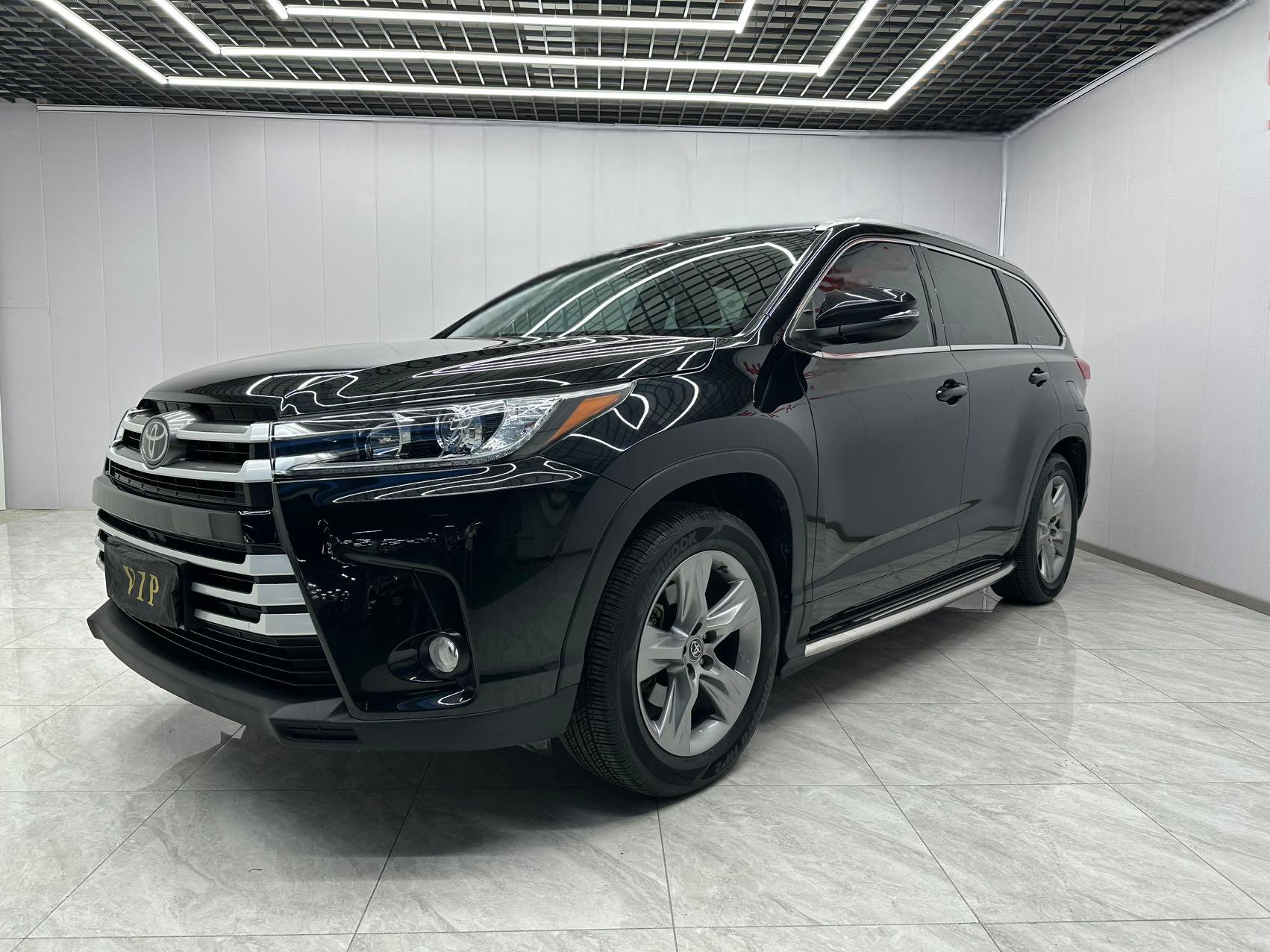 TOYOTA HIGHLANDER 2021 2.0T 4WD РОСКОШНЫЙ 7-МЕСТНЫЙ
