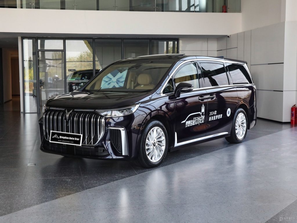 VOYAH Dreamer 2024 PHEV Long Range Premium&318 New FREE - Huishida Trading