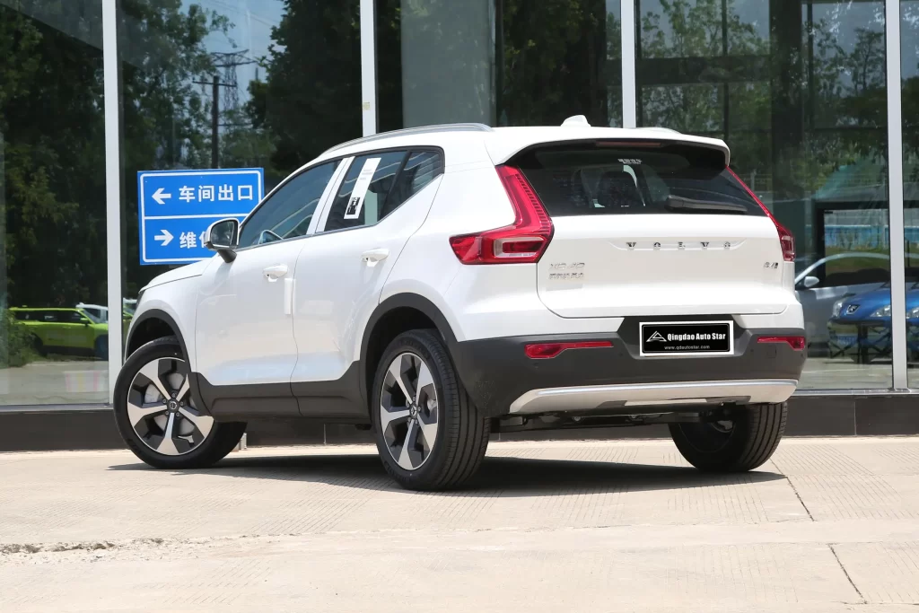 Volvo XC40 2024 B4 4WD Zhiyuan Luxury Edition - Huishida Trading