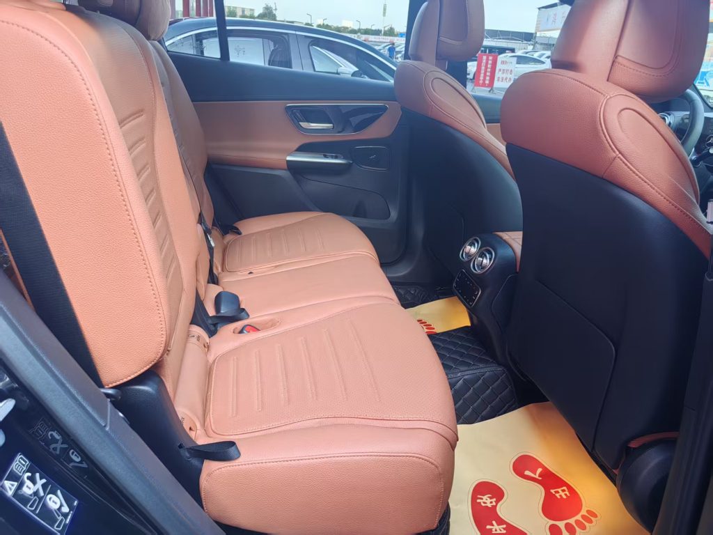 Mercedes-Benz GLC-Class 2023 Facelift GLC 260 L 4MATIC Luxury Edition 7-Seater - Huishida Trading