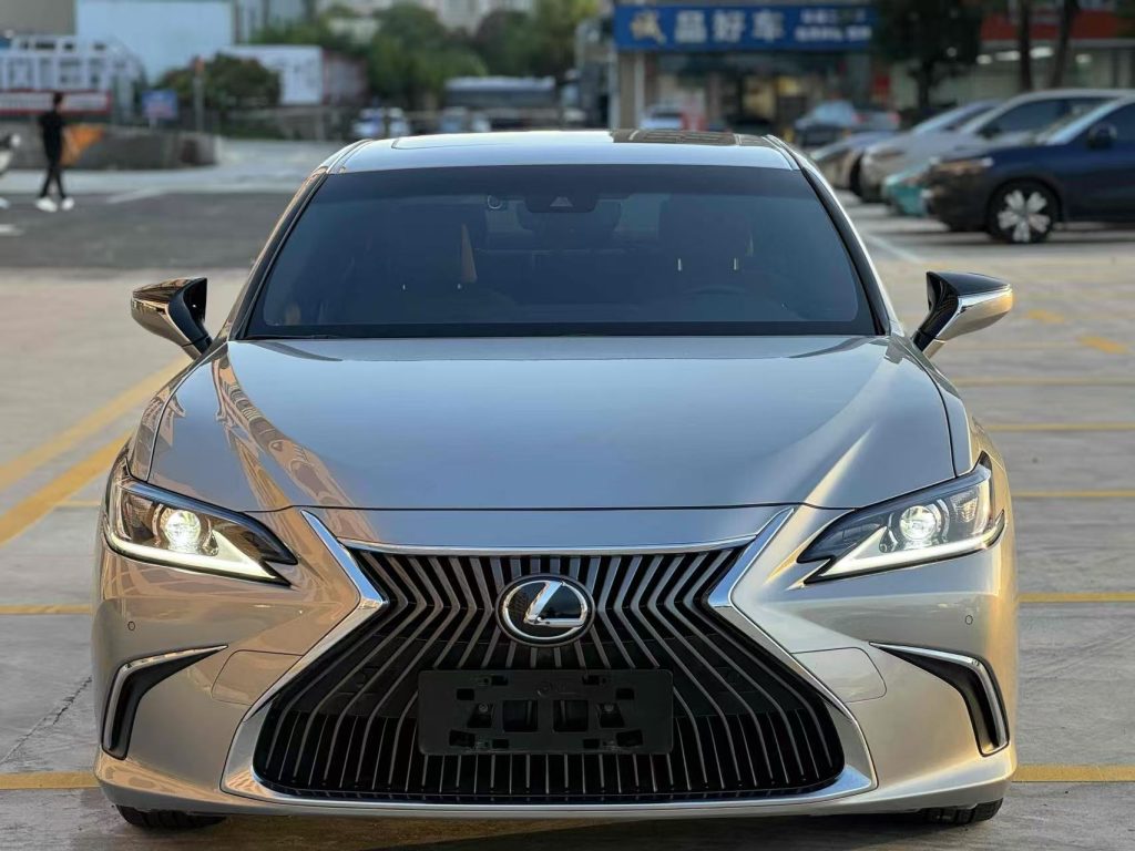 Lexus ES 2020 Модель 200 Excellence Edition - Huishida Trading