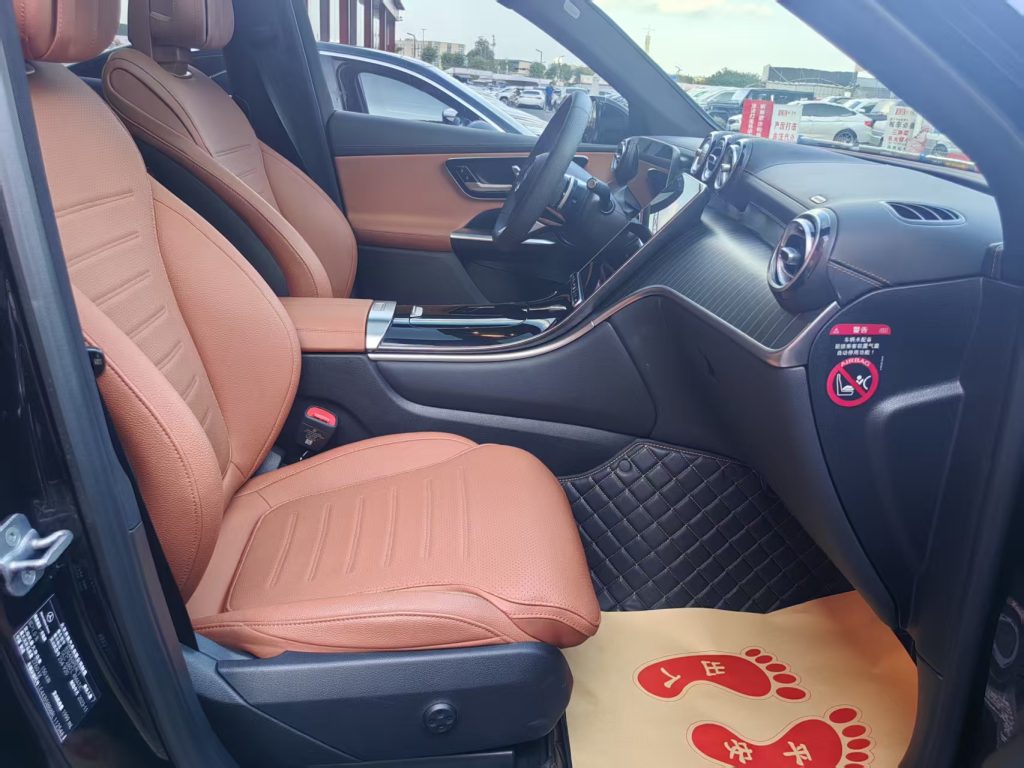 Mercedes-Benz GLC-Class 2023 Facelift GLC 260 L 4MATIC Luxury Edition 7-Seater - Huishida Trading