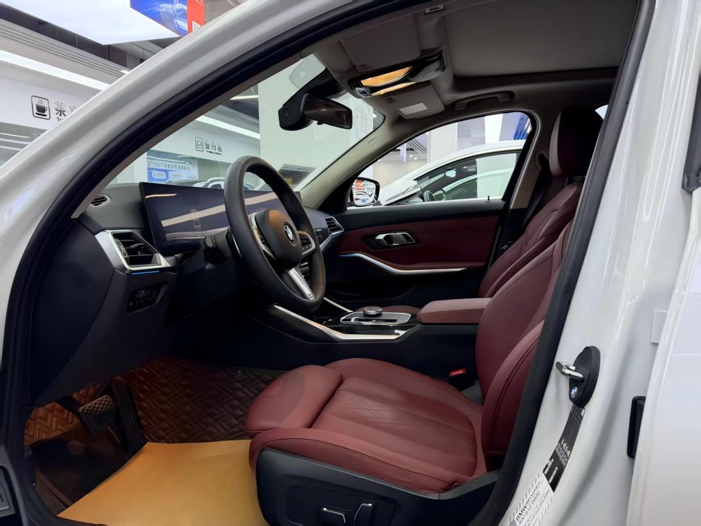 BMW 3 серии 2024 325Li M Sport Package - Huishida Trading